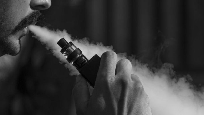 elfbar nachfüll pod läuft aus Aqua Fresh Sweets E-Liquid main image 1